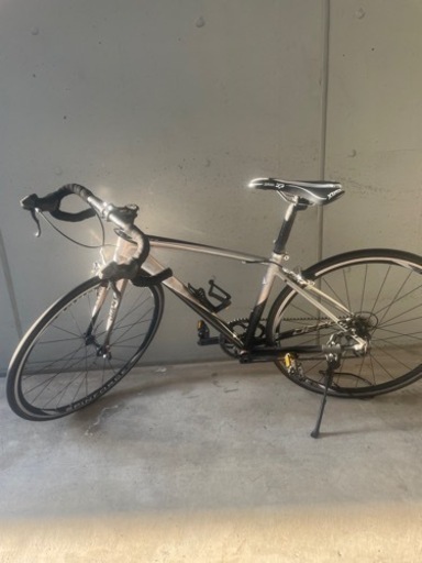 【10万超え】giant ロードバイク　26日中に取りに来れる方1000円引き