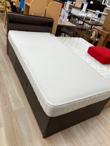 シングルベッド 引き出し付のご紹介！