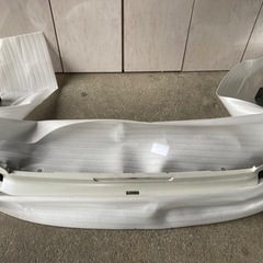 6型ハイエース　モデリスタ　フロントスポイラー