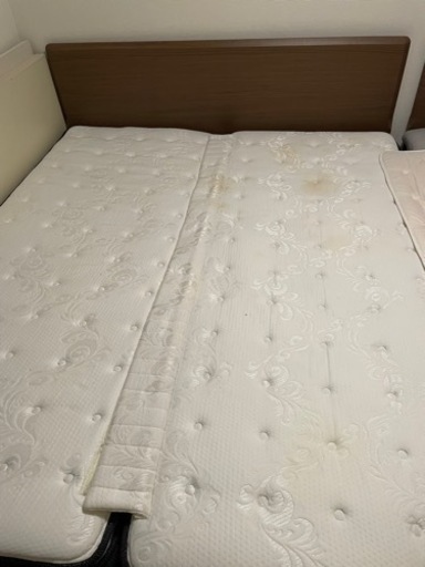 ニトリ N スリープハード H4-Q マットレス クイーン　ベッドフレーム