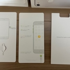 iPhone7 ケース付属品のみ　ケース取説ステッカー　本体イヤホン無しの画像