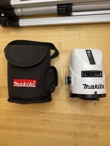 マキタ　SK-13P & マキタ　TK00LM1000 エレベーター　 レーザー墨出し器