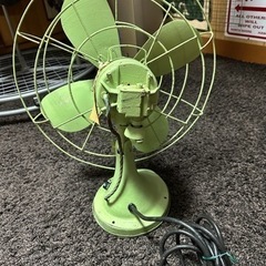 アンティーク扇風機、レトロ 1980年代最終値引きしました。又値引きしました。の画像