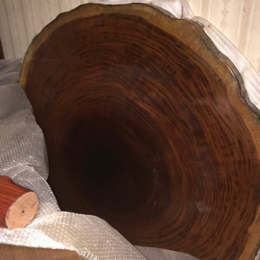 ブビンガ　丸テーブル　座卓　未使用　直径（約1.5m） 無垢　貴重　希少