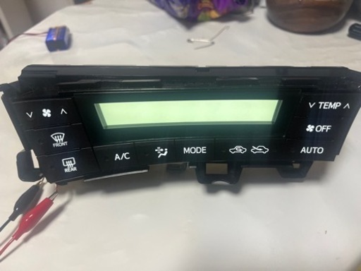 ◾︎LED打ち替え済み◾︎ ZVW30 30プリウス プリウスα エアコンパネル、シフトパネル、ステアリングリモコン