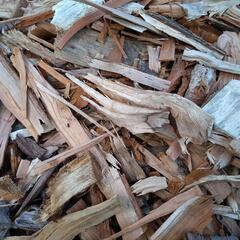 薪と木っ端、キャンプ、BBQ、テントサウナ、薪ストーブなどにの画像
