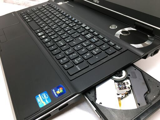 【見逃し厳禁★超美品★安心保証】富士通 NH77/ED【地デジ視聴OK◆最上級 i7◇特盛新品メモリ 16GBメモリ◇爆速新品SSD512GB + HDD1.0TB◆Win11最新Ver.22H2◆Microsoft Office 2021最新（管理：04250236）