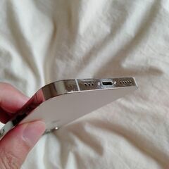 Apple iPhone 12 Pro 128GB シルバーの画像