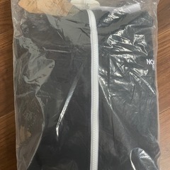 新品未使用　未開封ノースフェイス パーカー リアビュー フルジップ ブラック L 