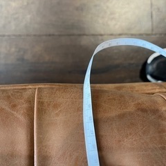 革張り2人掛けソファーの画像