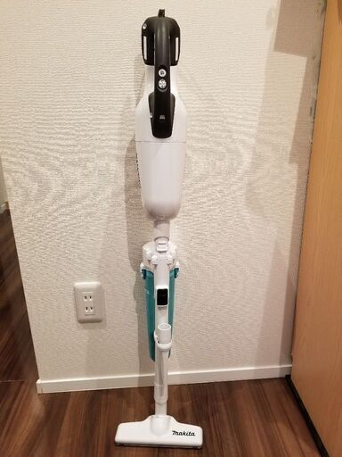 Makita 充電式クリーナー