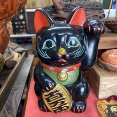 招き猫　(黒猫)