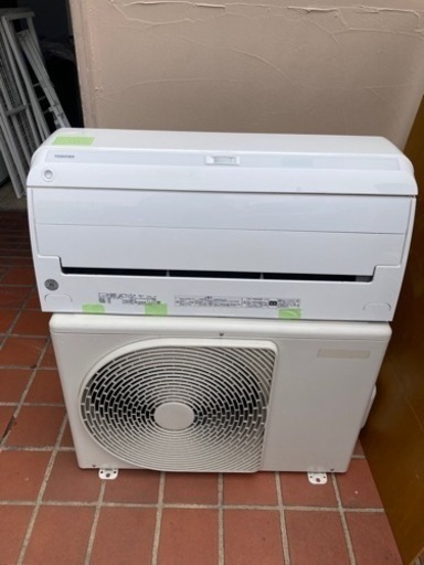 ⭐️エアコン　東芝　RAS-F251RS(W)2018 年製⭐️