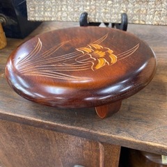 木製　台座の画像