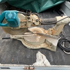 makita/マキタ３０５mm １２型スライドマルノコ　　LS1211の画像