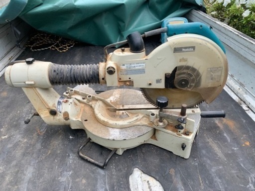 makita/マキタ３０５mm １２型スライドマルノコ　　LS1211