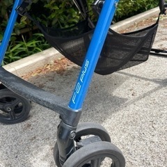お値下げ!!【コンビ　F2 plus プラス　ベビーカー　combi】 の画像