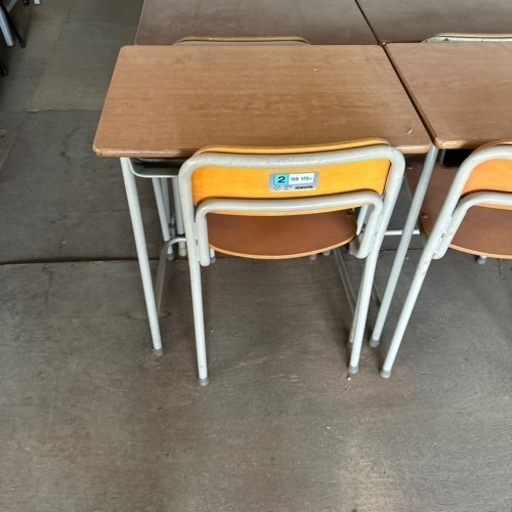 学校机