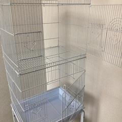 大きめの鳥かごケージの画像