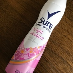 新品 Sure シュア 発汗性デオドラント ブライトブーケ