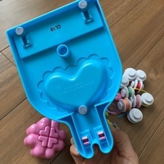 ミサンガアミーナ、ミサンガメーカーの画像