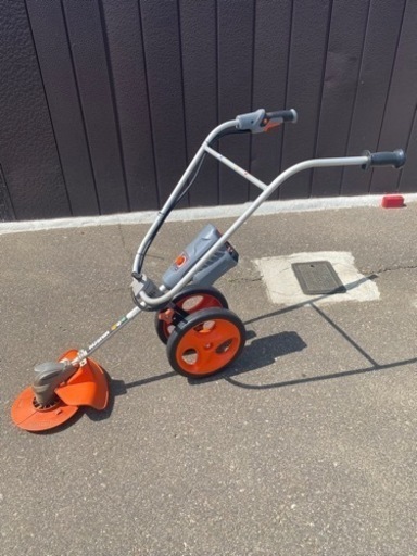 手押し式充電草刈機　スマートコーシン