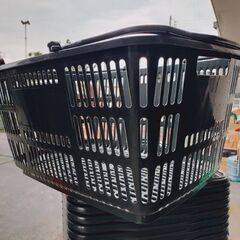 スーパーの買い物カゴ21個