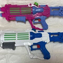 最終値下げ！マシンガン？型大型水鉄砲　2ケ