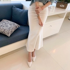 韓国 マーメイドスカート 白の画像