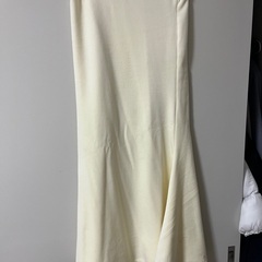 韓国 マーメイドスカート 白の画像