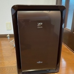 加湿脱臭機　富士通　DAS-303E-T2016年製(中古品)