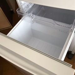 冷蔵庫美品2020年製の画像