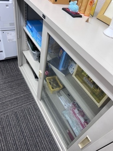 事務所用書庫2個で