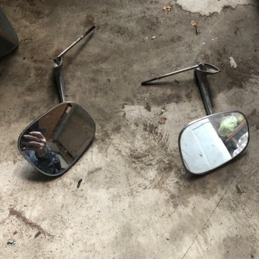 ミラ　ボンネットミラー