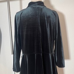 ZARA ベルベットドレス Mサイズの画像