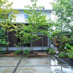 【単発OK 4/26】庭づくりの施工補助スタッフ 直行直帰可の画像