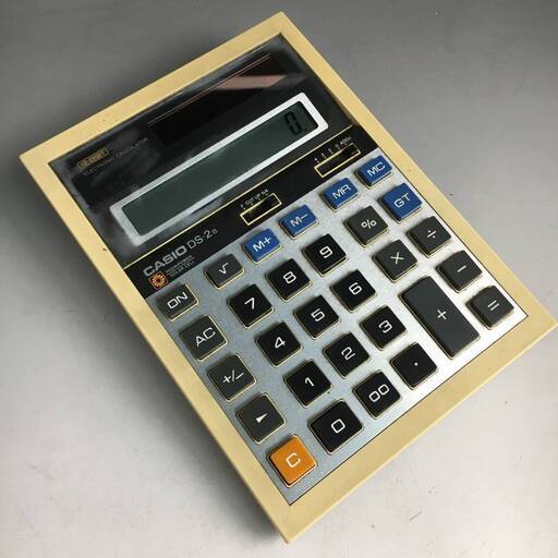ut3/32 CASIO 計算機 電卓 12桁 DS-2B 昭和レトロ カシオ　ソーラー電卓　電池不要　動作確認済み