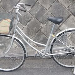 新車に近いマルキン27インチギアなし自転車
