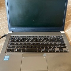 【取引中⠀】ノートパソコン dynabook r63/b ジャンク扱い