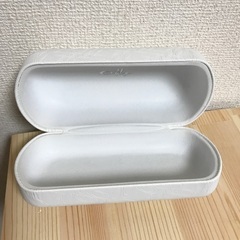 新品未使用/ オークリー/ メガネケースの画像