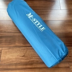 セルフインフレータブル寝袋マット　車中泊テント泊用