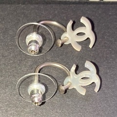 シャネル ピアス 正規品 美品の画像