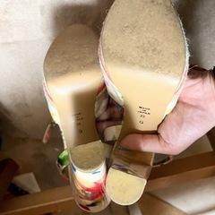 DIANAサンダルの画像