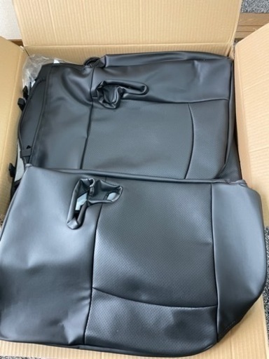 未使用品　ホンダ　ステップワゴンRP5 クラッツィオ／フェイクレザーシートカバー
