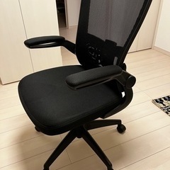 オフィスチェアの画像