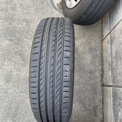 フォルクスワーゲンポロ純正タイヤホイールセット2本のタイヤは新品ですの画像