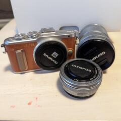 OLYMPUS PEN 