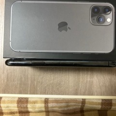 値下げしました　iPhone11Pro 64G 使用感あり　の画像