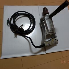 強力電気ドリル（鉄工キリ13mmΦ迄チャック）御貸しします