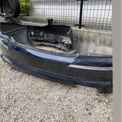 １８マジェスタリアバンパー　純正